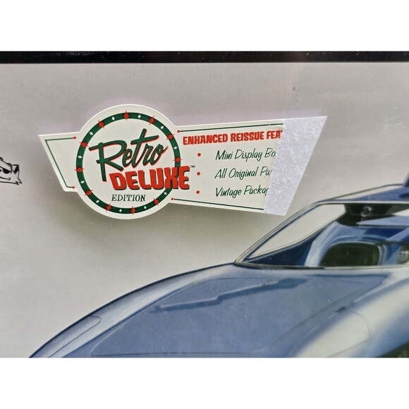 AMT Piranha CRV Super Spy Car 1:25 Scale Model Car Kit AMT900 Factory Sealed Kit - Picture 2 of 8